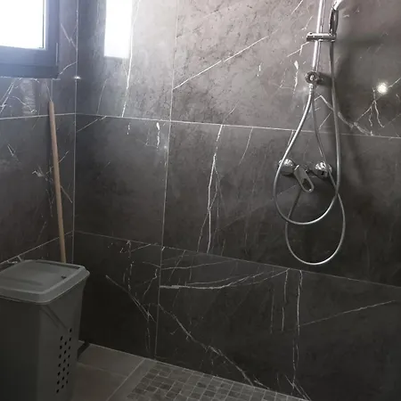 Belles étoiles En Cévennes Classée 3 étoiles Avec Piscine Privée Dans Le Gard Ribaute-les-Tavernes