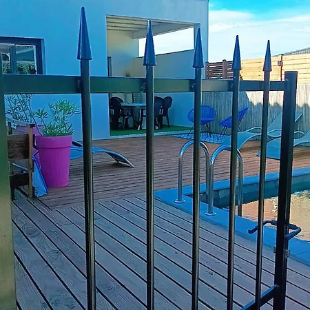 Belles étoiles En Cévennes Classée 3 étoiles Avec Piscine Privée Dans Le Gard Villa *